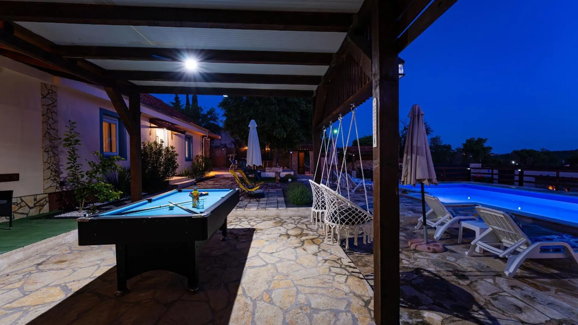 My Dalmatia - Holiday Home Burgija With Private Swimming Pool Benkovac