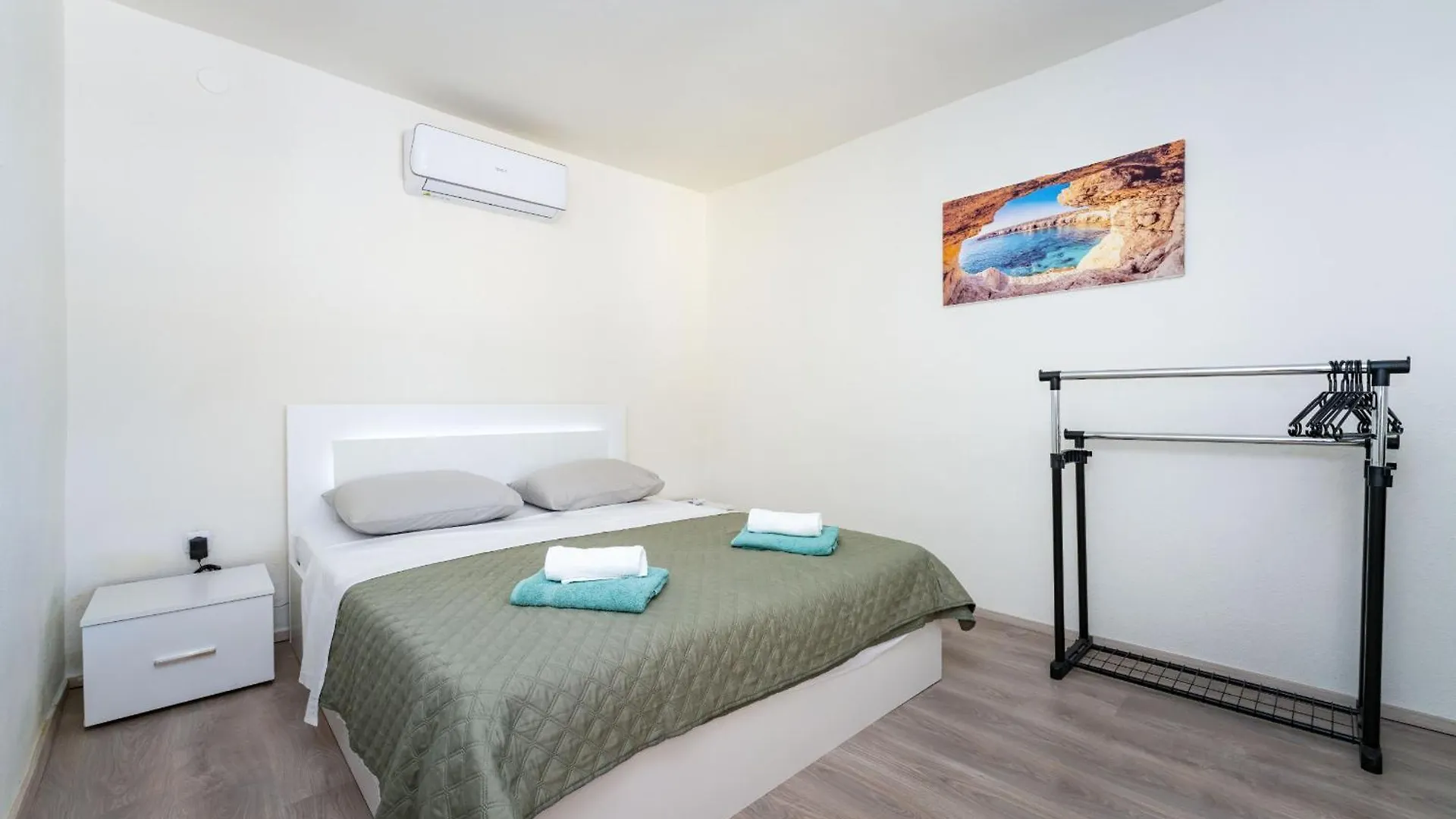 My Dalmatia - Holiday Home Burgija With Private Swimming Pool Benkovac